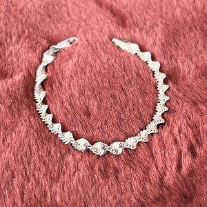 Sterling silver Italy .925 twist bracelet